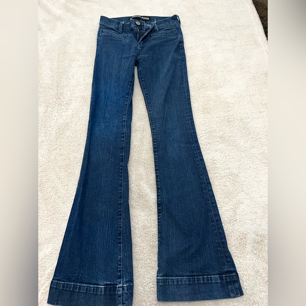 Women’s Express jeans